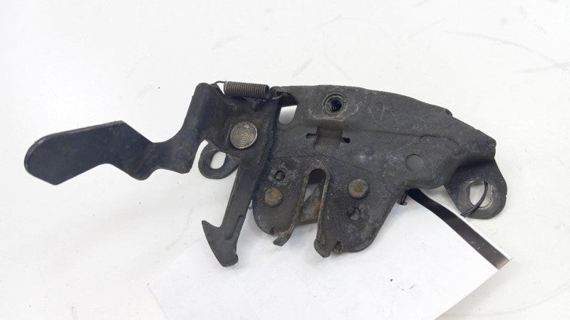 Nissan Sentra Hood Latch 2006 2005 2004 2003 2002