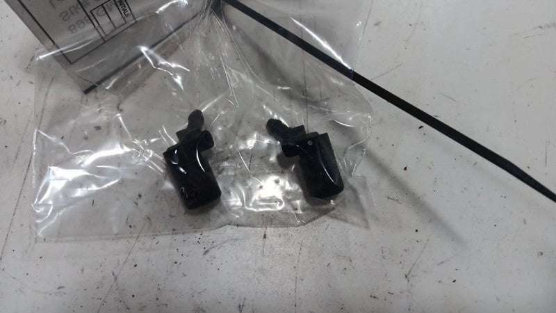 Buick Encore Windshield Wiper Washer Fluid Hood Sprayer Nozzles  2013 