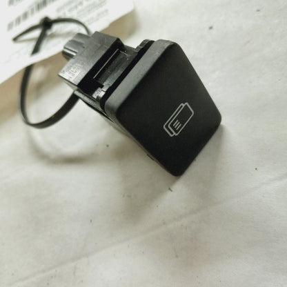 Mitsubishi Outlander   Display Control Switch {299165646} 2018 2017 20