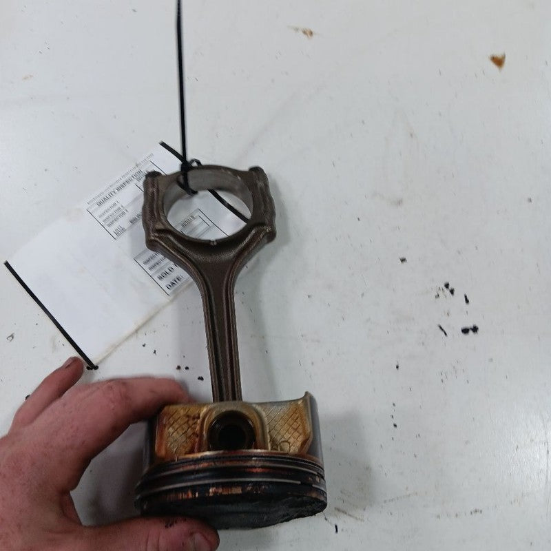 Jeep Cherokee Single Piston With Connecting Rod   3.2 2015 2016 2017