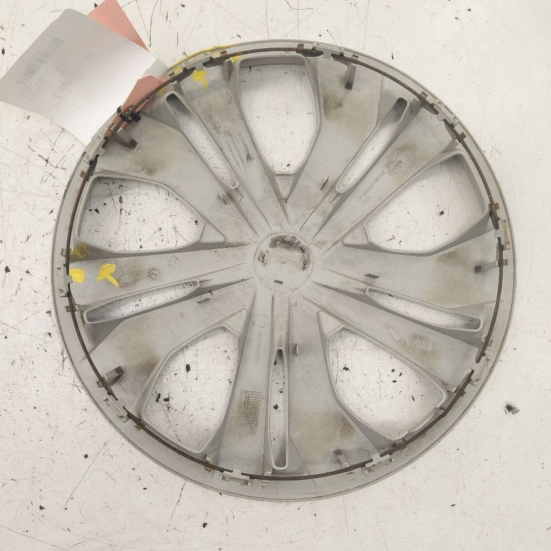 Wheel Cover HubCap 15" Hatchback Note Fits 17-19 Nissan Versa