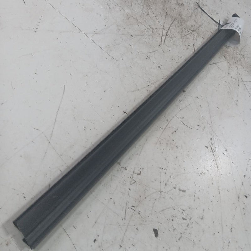 Chevy Trailblazer Right Front Weather Strip Interior  2021 2022 2023 2
