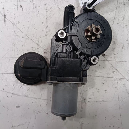 Left Rear Power Window Motor 18-23 Nissan Kicks OEM