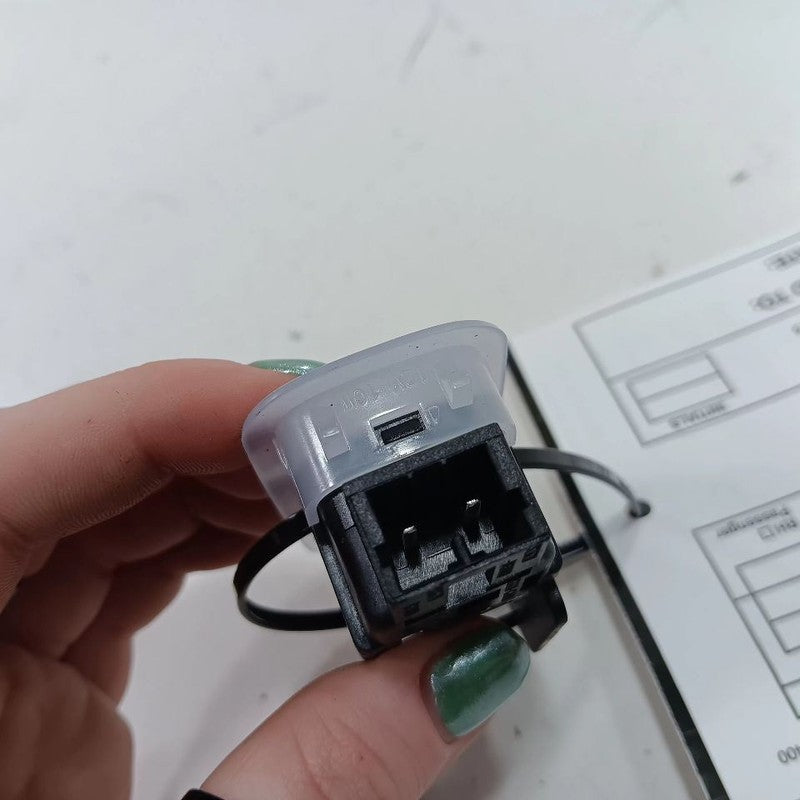 Hyundai Tucson Dome Light Roof Lamp  2019 2020 2021 OEM