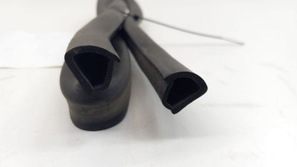 Nissan Versa Cowl Vent Panel Hood Rubber Seal Gasket 2008 2009 2010 2011 2012