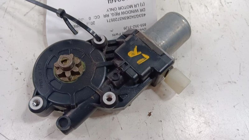 Left Rear Window Regulator Track Fits 17-19 IMPREZA