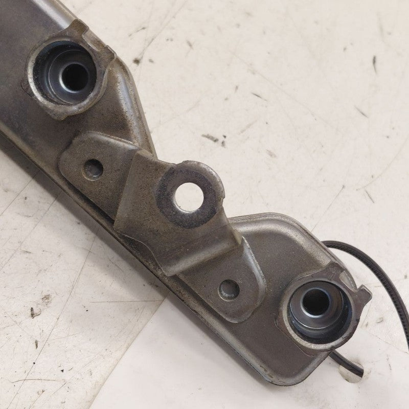 Honda Clarity Fuel Rail Injection Injector Mount Bar  2018 2019 2020