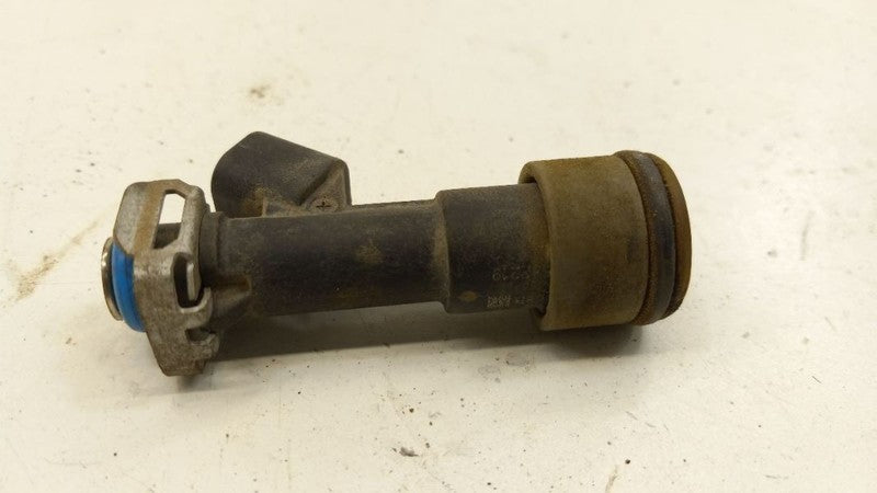 12582219 Fuel Injection Injector 2.2L Opt NT7 Fits 05-10 Chevy Cobalt