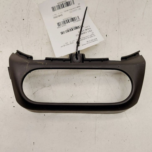 Chevy Trailblazer Temp Temperature Control Bezel Surround Dash Trim  2