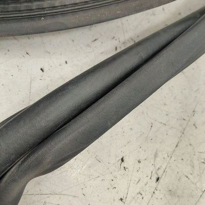 Fiat 500 X Model   Trunk Lid Hatch Door Rear Back Rubber Seal  2016 20