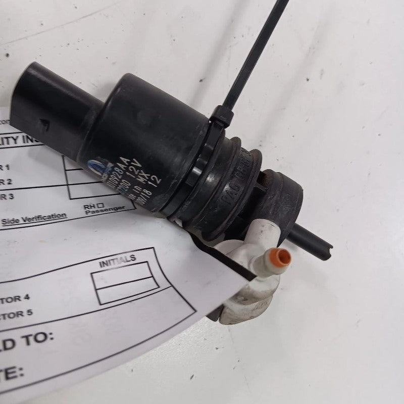 Jeep Compass Windshield Washer Wash Fluid Reservoir Motor Pump Electric 2018
