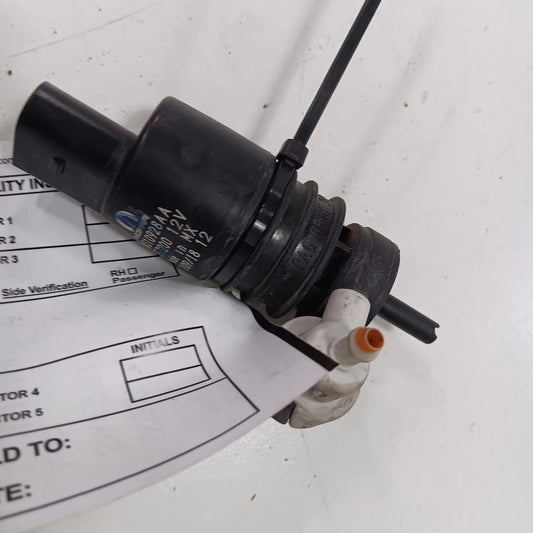 Jeep Compass Windshield Washer Wash Fluid Reservoir Motor Pump Electric 2018