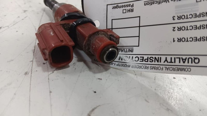 2320938030 Fuel Injection Injector Upper Port Fits 07-09 LEXUS LS460