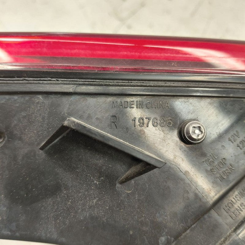 Passenger Right Tail Light Brake Lamp Fits 17-18 Cadillac CT6