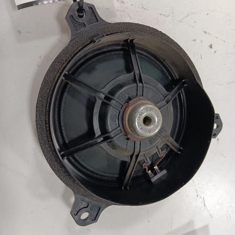 Toyota Prius C Speaker Right Passenger Front  2017 2016 2015 2014 2013