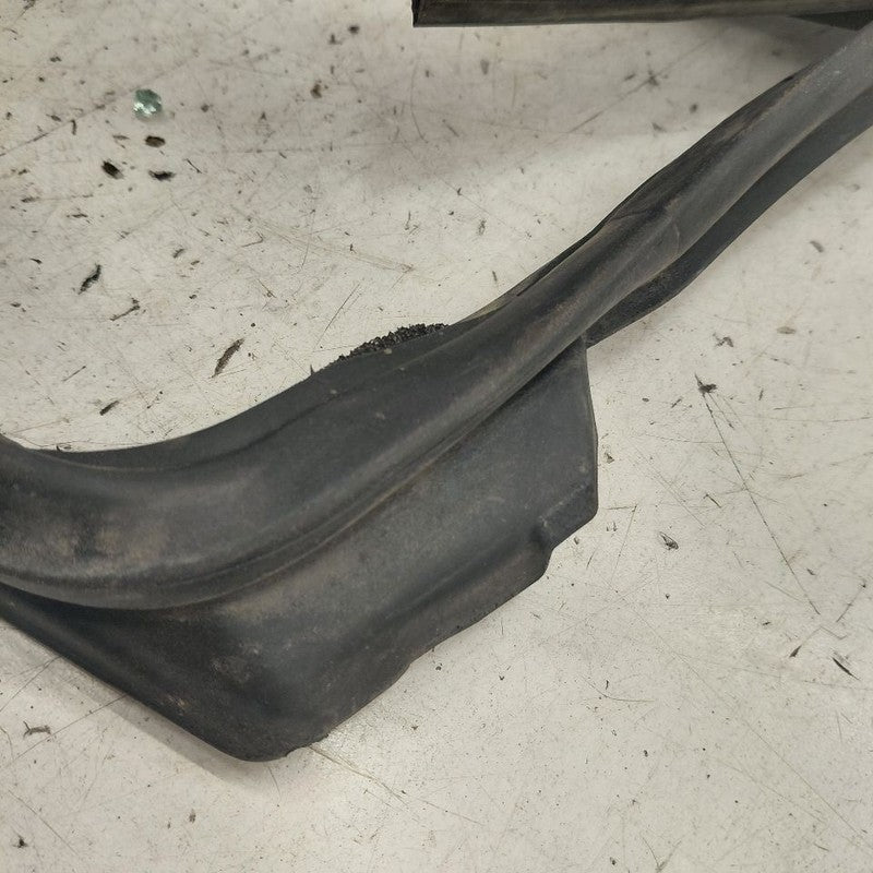 Honda CR-V On Door Seal Rubber Left Driver Rear Back  2019 2018 2017