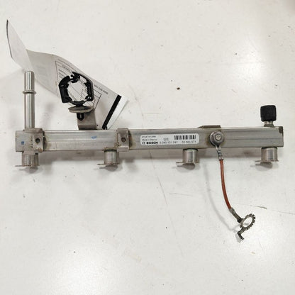 Buick Encore Fuel Rail Injection Injector Mount Bar  1.4 2020 2019 201