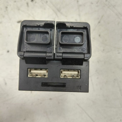 Toyota Prius USB Plug In Hub Port  2022 2021 2020