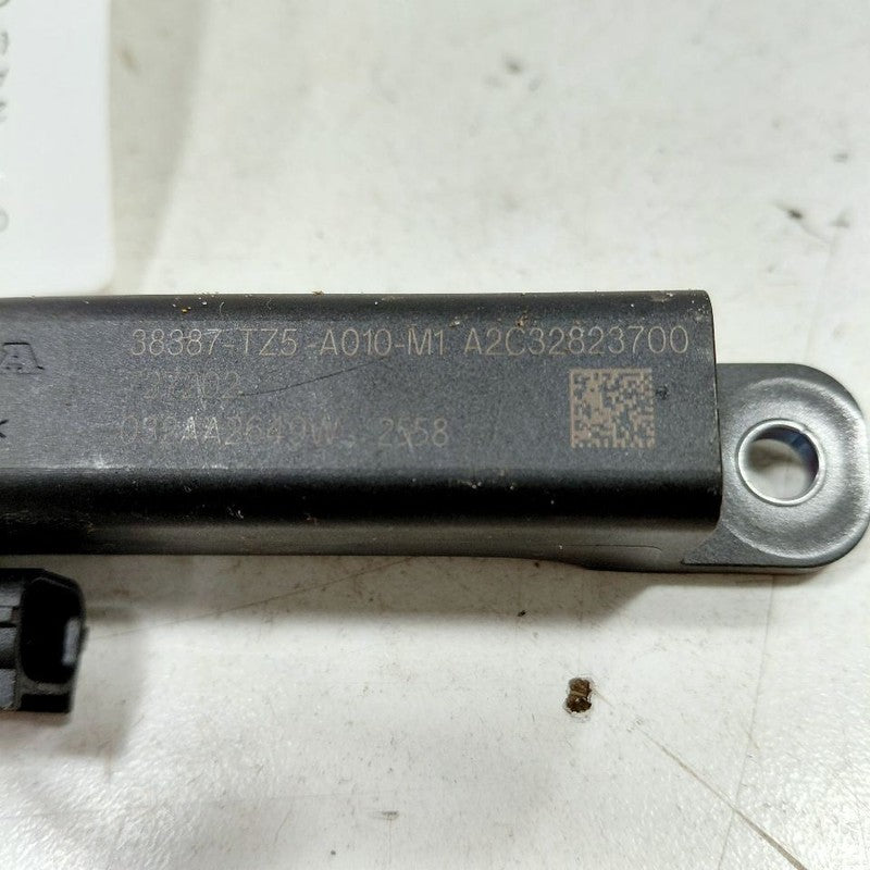 Honda Civic Keyless Entry Module Antenna {A2C32823700} 2018 2017 2016 