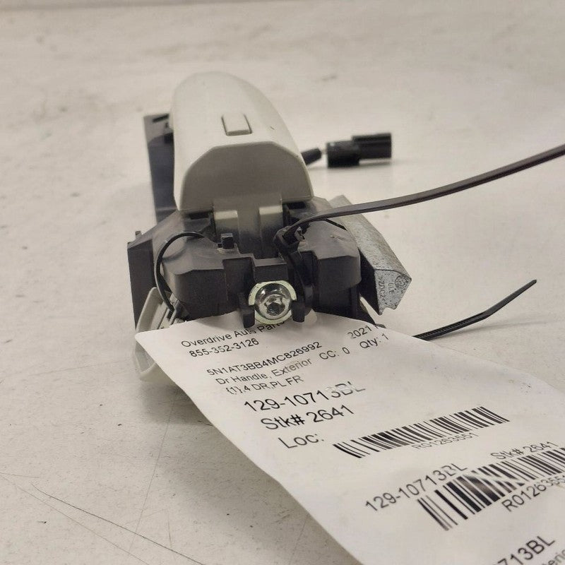 Driver Left Front Door Handle Exterior US Built Fits 21-25 Nissan Rogu