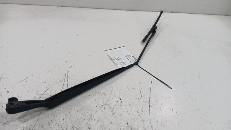 Buick Encore Windshield Wiper Arm Right Passenger  2016 2017 2018 2019