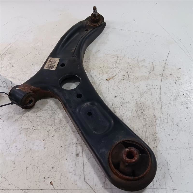 Passenger Right Lower Control Arm Front Fits 14-18 FORTE OEM
