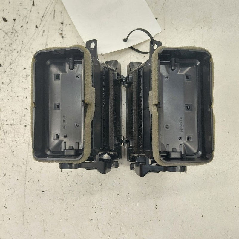 Mazda 6 Dash Air Vent Center Middle  2018 2019 2020 2021
