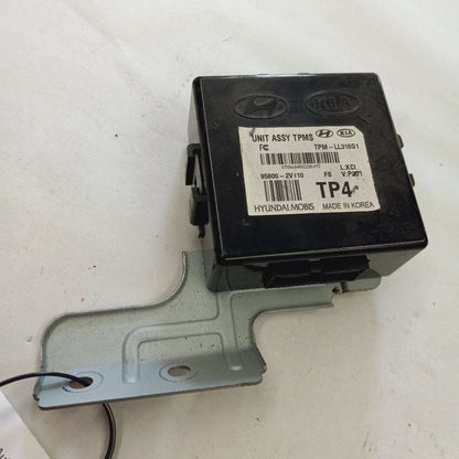 Suspension Control Module TPMS Fits 13-17 Hyundai Veloster
