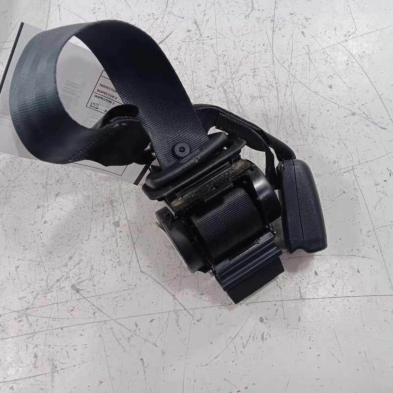 Kia Forte Seat Belt Strap Retractor Center Middle Rear Back  2015 2016 2017 2018