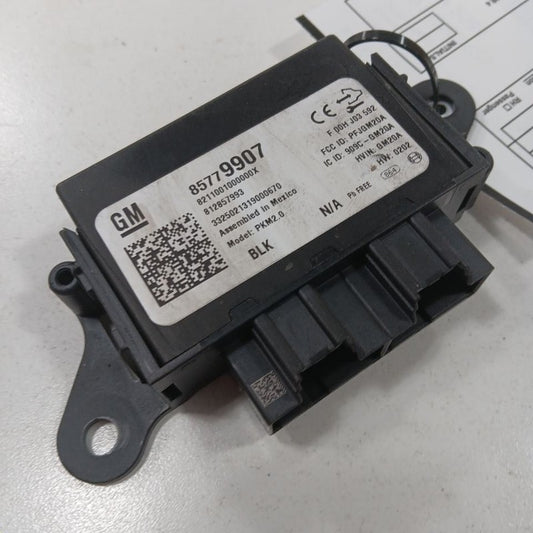 2025 GMC Acadia Control Module {85779907}