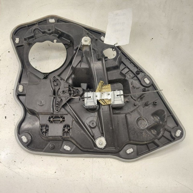 2018 Fiat 500 X Model Passenger Right Rear Window Regulator Track