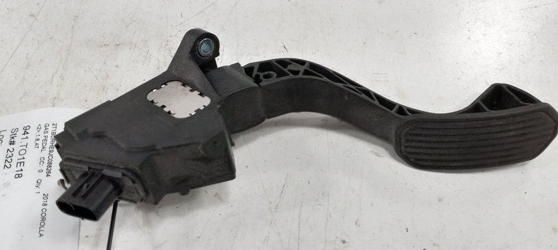 Toyota Corolla Gas Pedal 2019 2018 2017 2016 2015 2014 OEM
