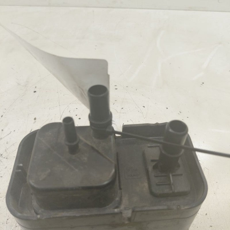 Volvo S60 Fuel Vapor Canister Charcoal Evaporator Can  2.5 2013 2014 2