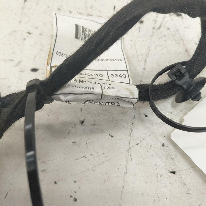 2018 Fiat 500 X Model Console Cable {00519890210}