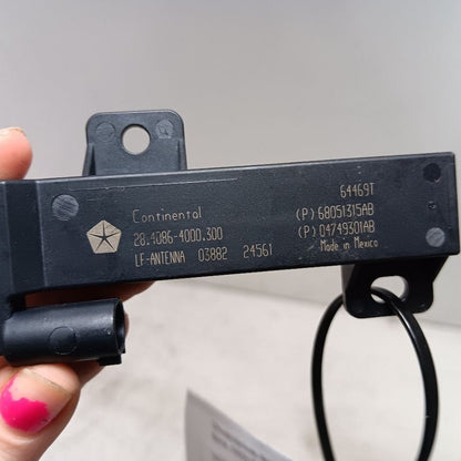 Jeep Compass Antenna Keyless Entry Module 68051315AB 2017 2018 2019 2020 2021