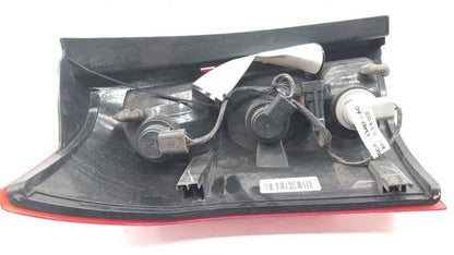 22692371 Passenger Right Tail Light Lamp Fits 04-07 VUE