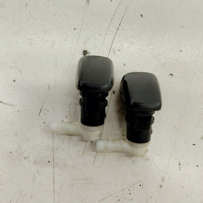 Chrysler 300 Windshield Wiper Washer Fluid Hood Sprayer Nozzles  2017 