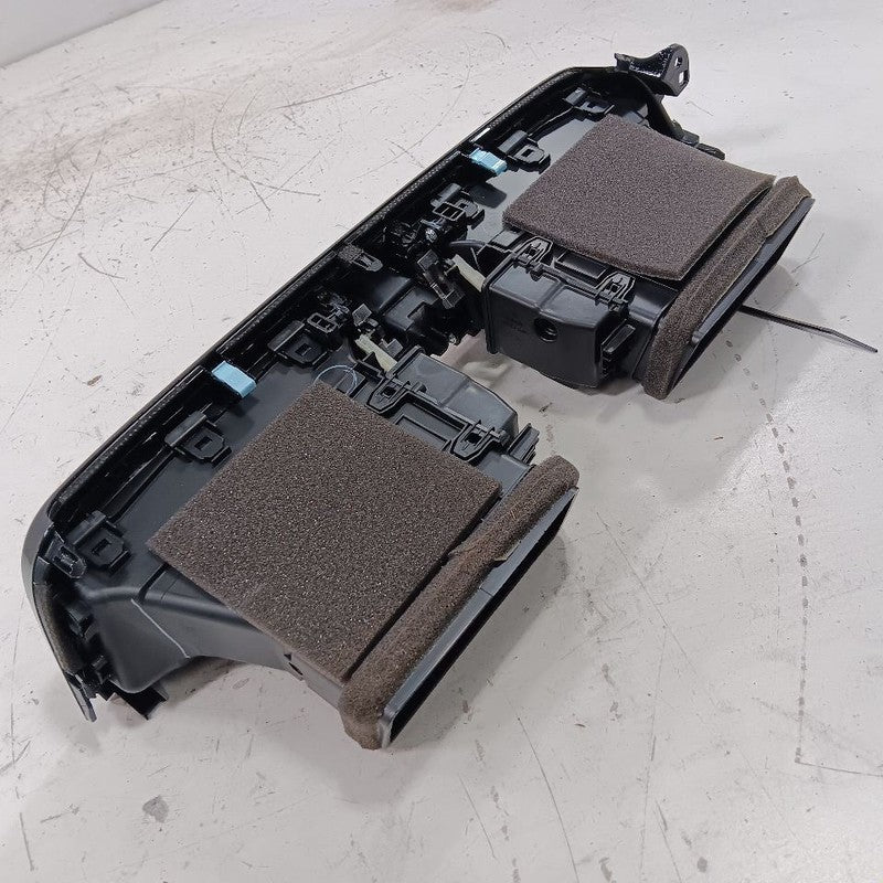 Kia Optima Dash Air Vent Center Middle  2020 2019 2018 2017