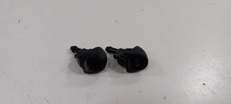 Subaru Legacy Windshield Wiper Washer Fluid Hood Sprayer Nozzles 2015 
