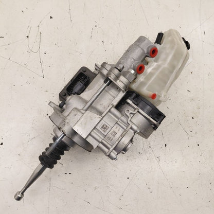 Brake Master Cylinder Fits 18 Chevy Volt