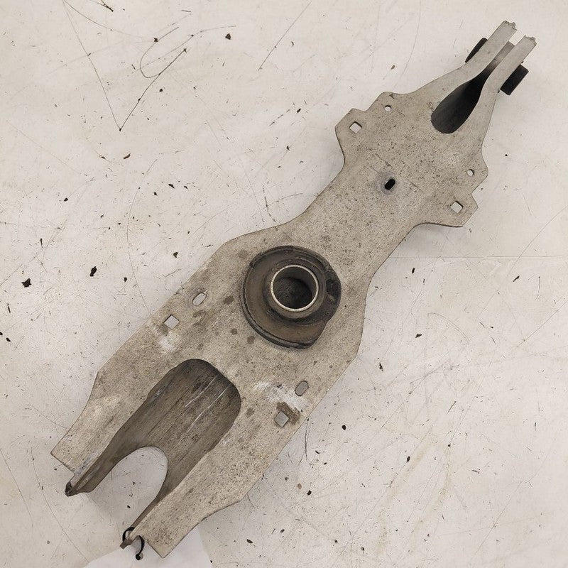 Lower Control Arm Rear Locating Spring Mount Arm Fits 20-25 Ford Escap