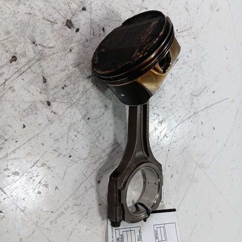 Ford Taurus Single Piston With Connecting Rod   2019 2018 2017 2016 20