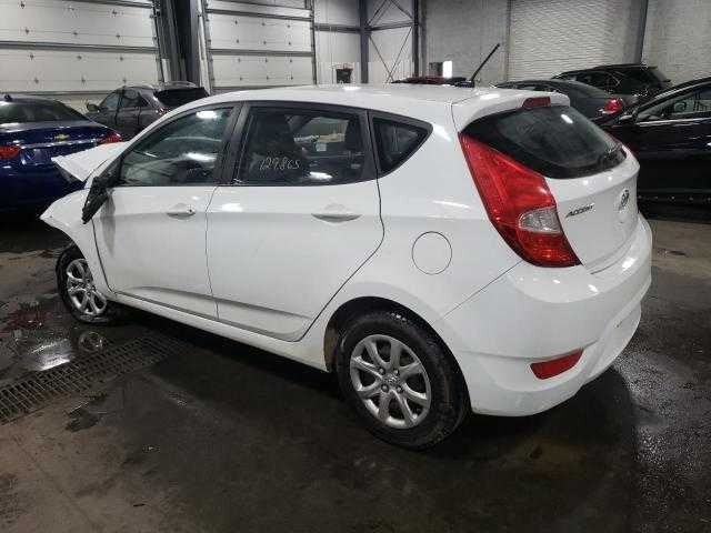 Hyundai Accent Mirror Mount Cover Door Trim Right Passenger  2012 2013