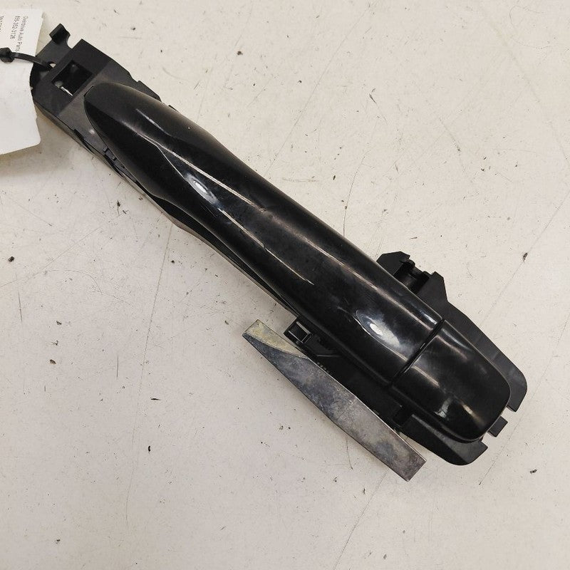 Passenger Right Front Door Handle Exterior Fits 20-24 Nissan Versa OEM