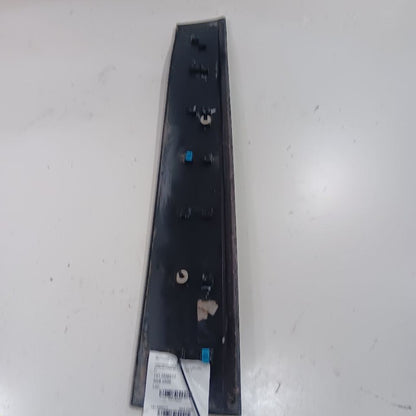 Jeep Cherokee Door Molding Trim Strip Right Passenger Side Front  2015 2016 2017