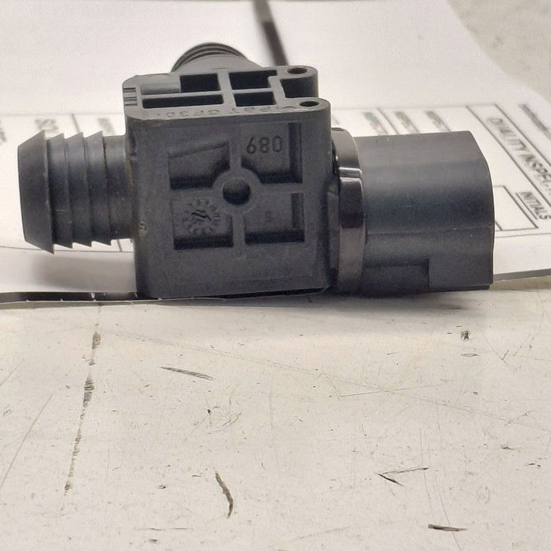 Cadillac CT6 Power Brake Booster Vacuum Sensor {20876799} 2018 2017 20