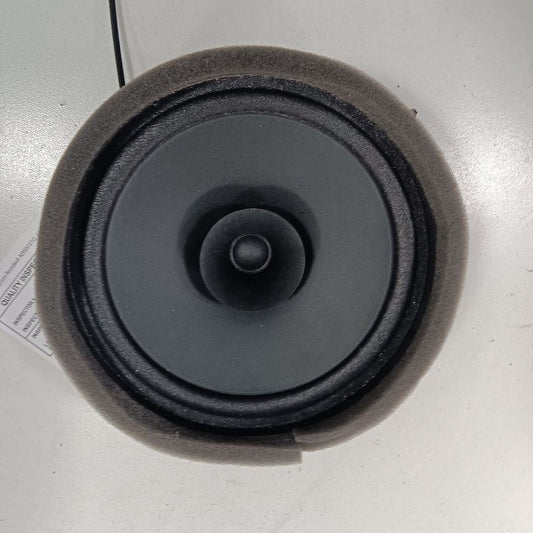 Mitsubishi Outlander Speaker Right Passenger Front  2020 2021 2022 202