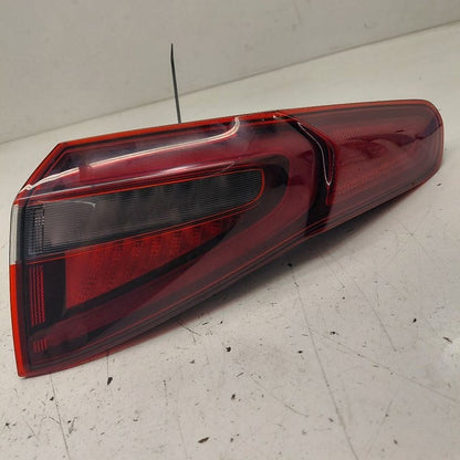 Passenger Right Tail Light Brake Lamp Quarter Panel Mounted 18-23 Stel