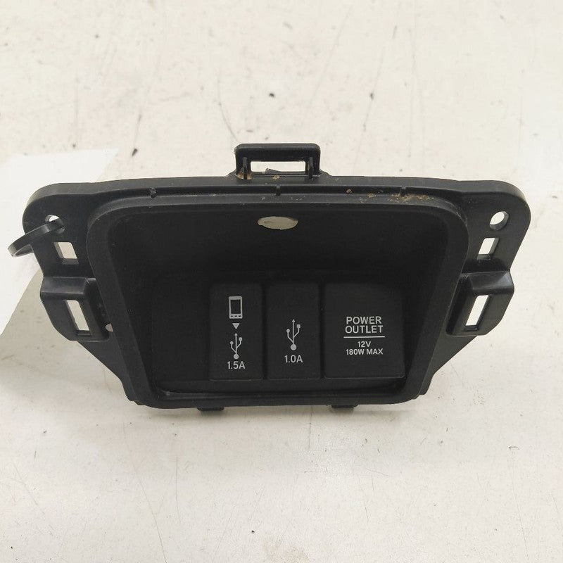 Honda CR-V 12V Power Port Socket  2017 2018 2019