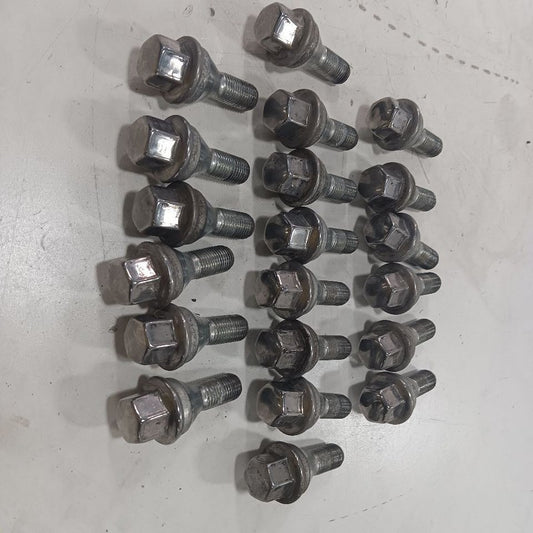 Jeep Renegade Lug Nut Set 2023 2022 2021 2020 OEM